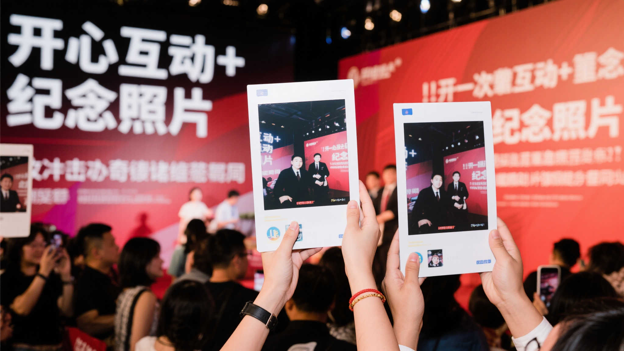 卡鲁索指导雷霆新人香槟洗礼庆祝成长 卡鲁索指导雷霆新人香槟洗礼庆祝成长