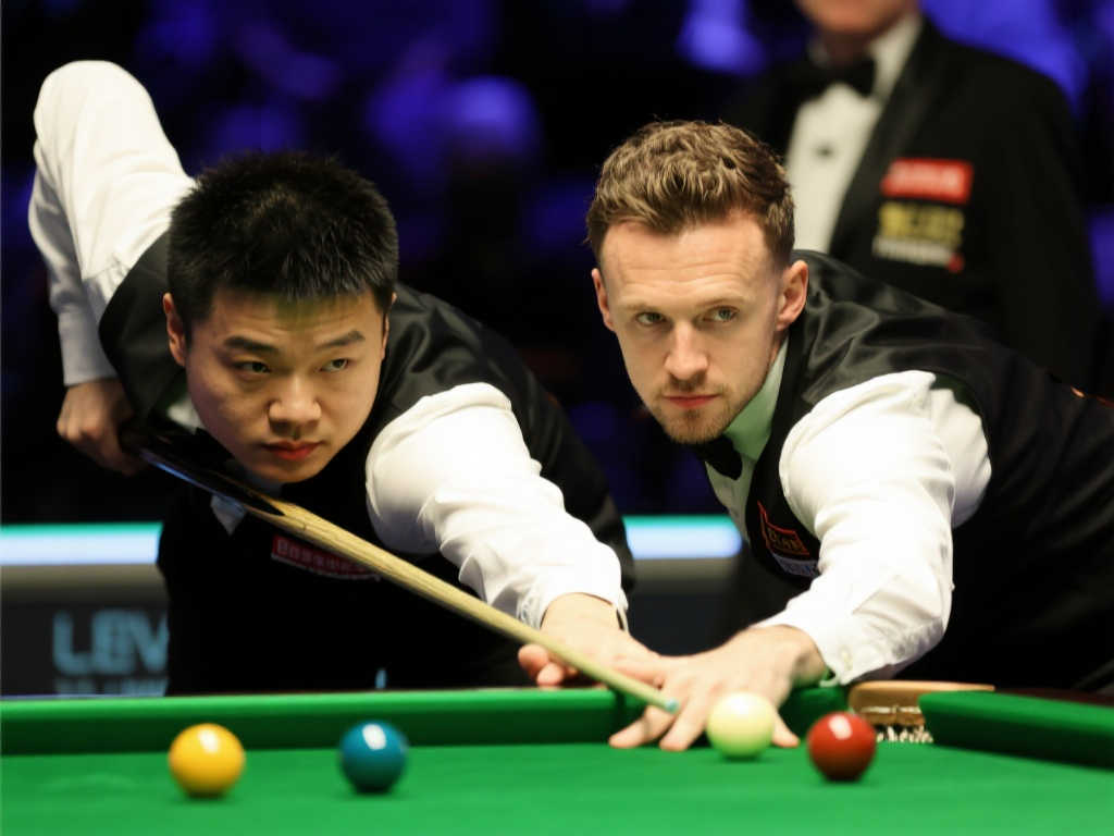 斯诺克世锦赛：周跃龙首阶段3-6不敌特鲁姆普，明晨决战二阶段